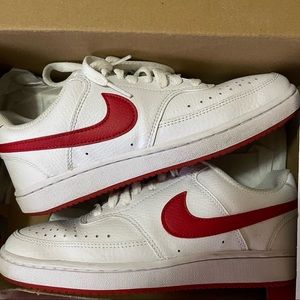 Nike Court Vision Low